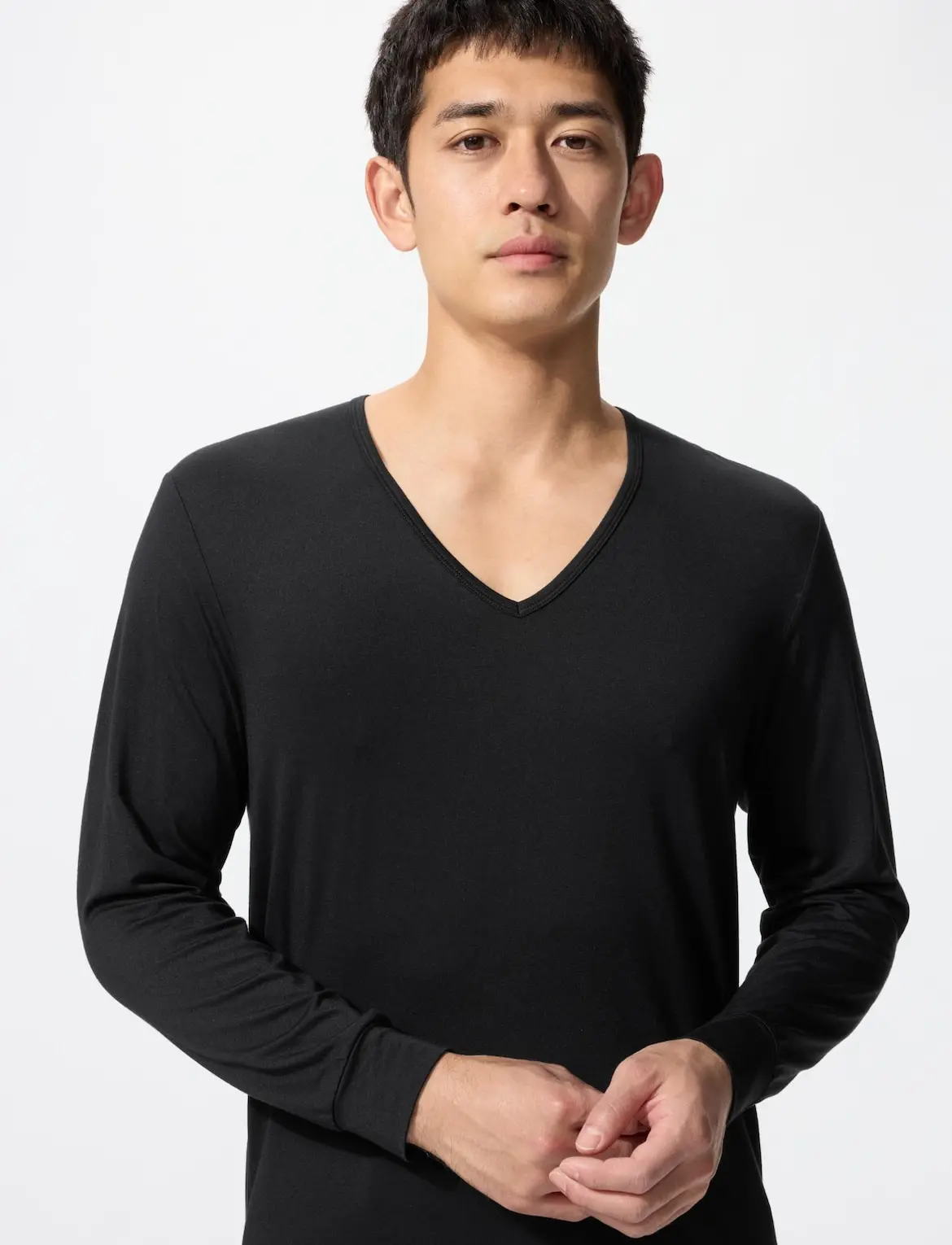 UNIQLO - Heattech áo giữ nhiệt cổ tim cho nam