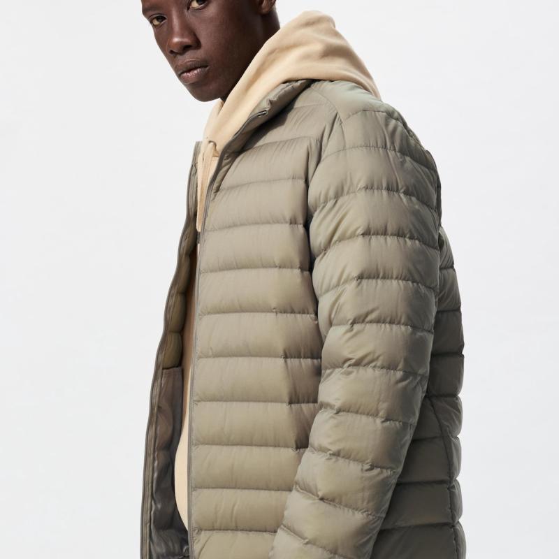 UNIQLO - Áo phao lông vũ siêu nhẹ cho nam Nanodesign Ultra Light Down
